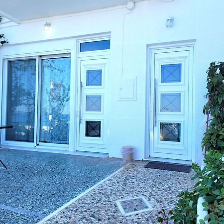 Antony'S Apartment Sea View Tyros Exterior photo
